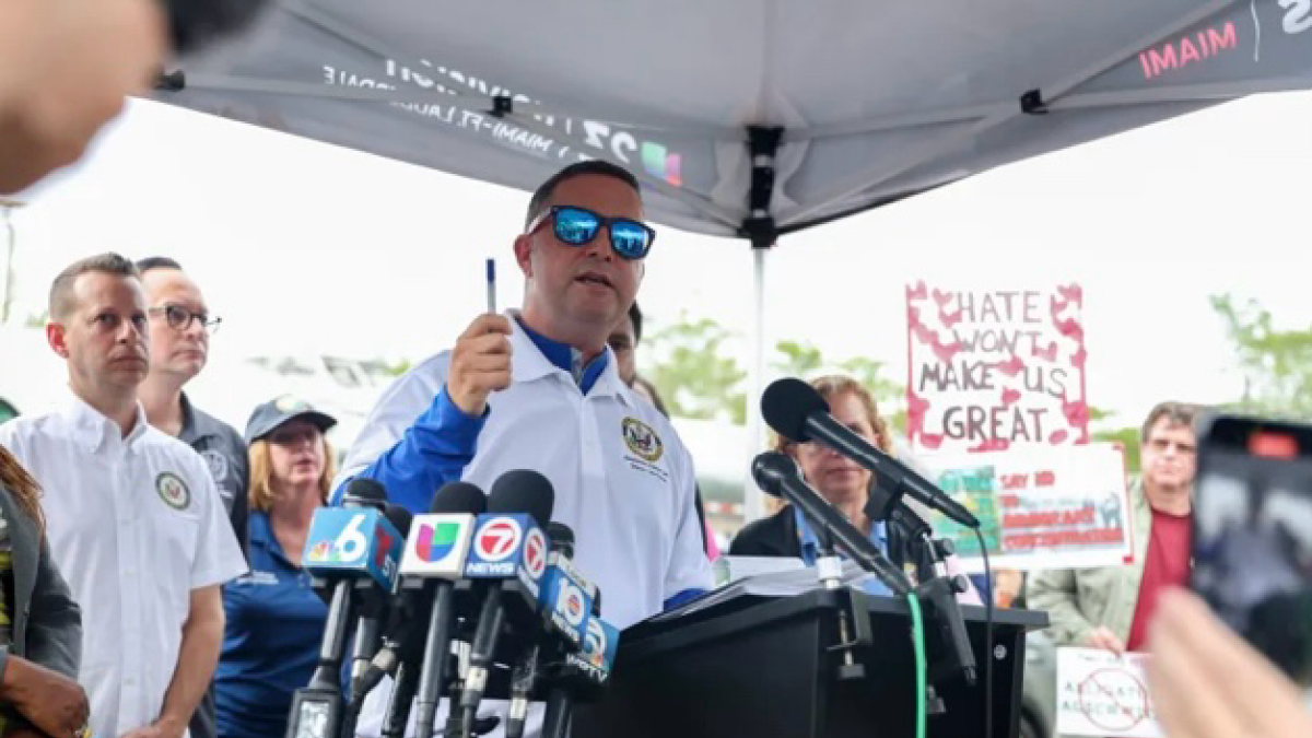 Rep. Soto at Alligator Alcatraz