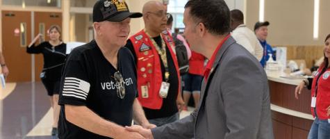 Rep. Soto with constituents