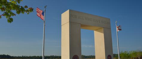 Rep. Soto with constituents