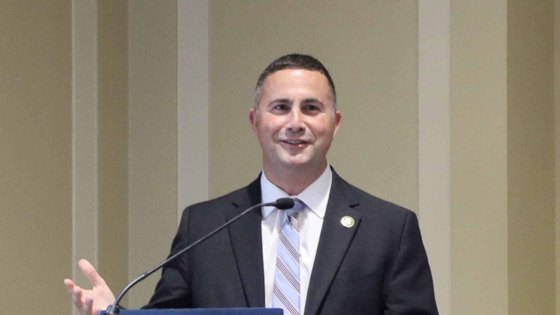 Rep. Soto speaking