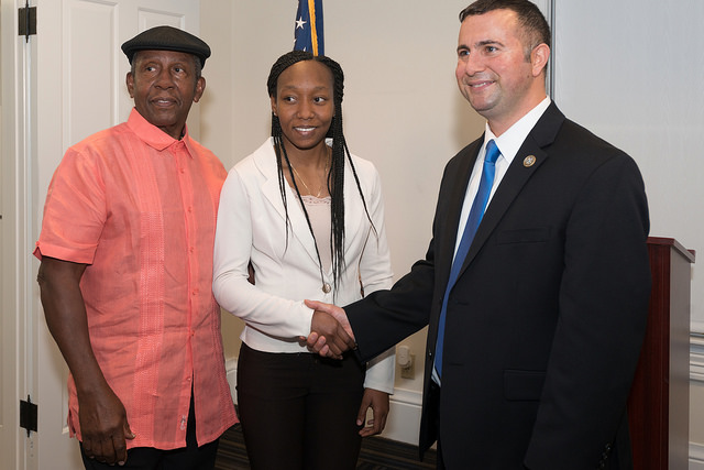 Rep. Soto with constituents