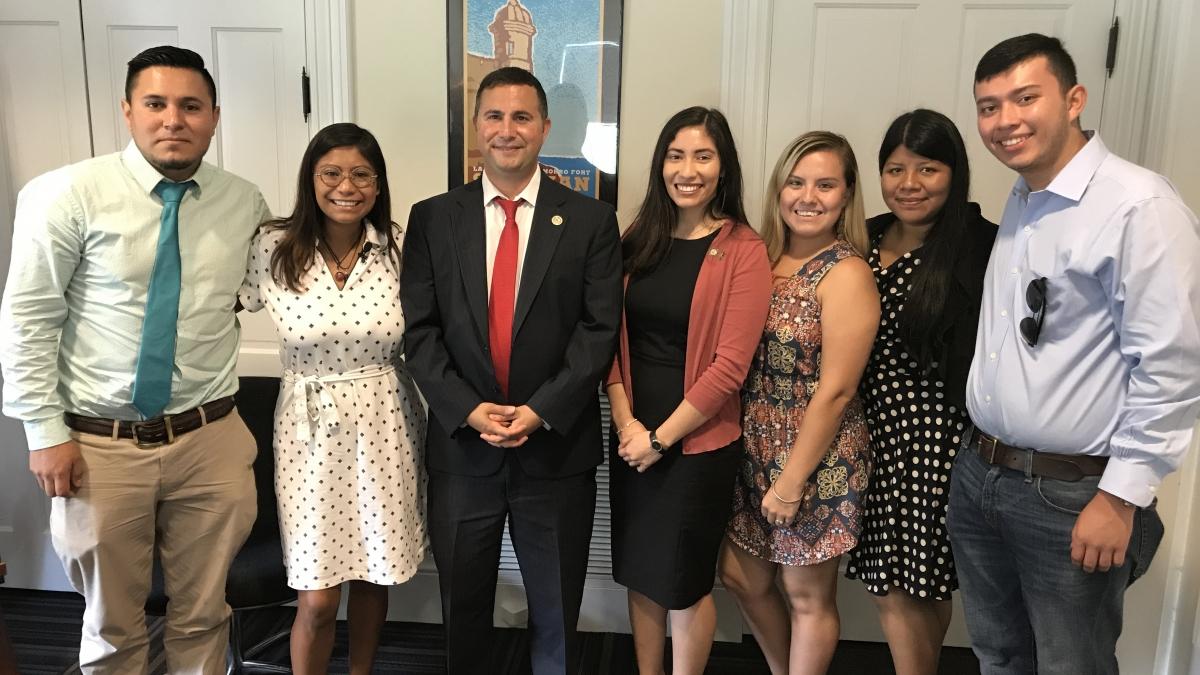 Rep. Soto with constituents